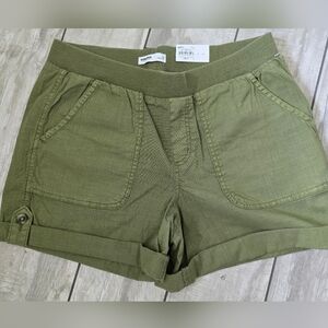 Sonoma Green Cargo Shorts with Elastic Waistband